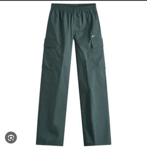 13-Nike Green/Grey Cargo Pants‎